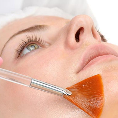 dermatologista-em-juiz-de-fora-procedimento-peeling-quimico-aberto